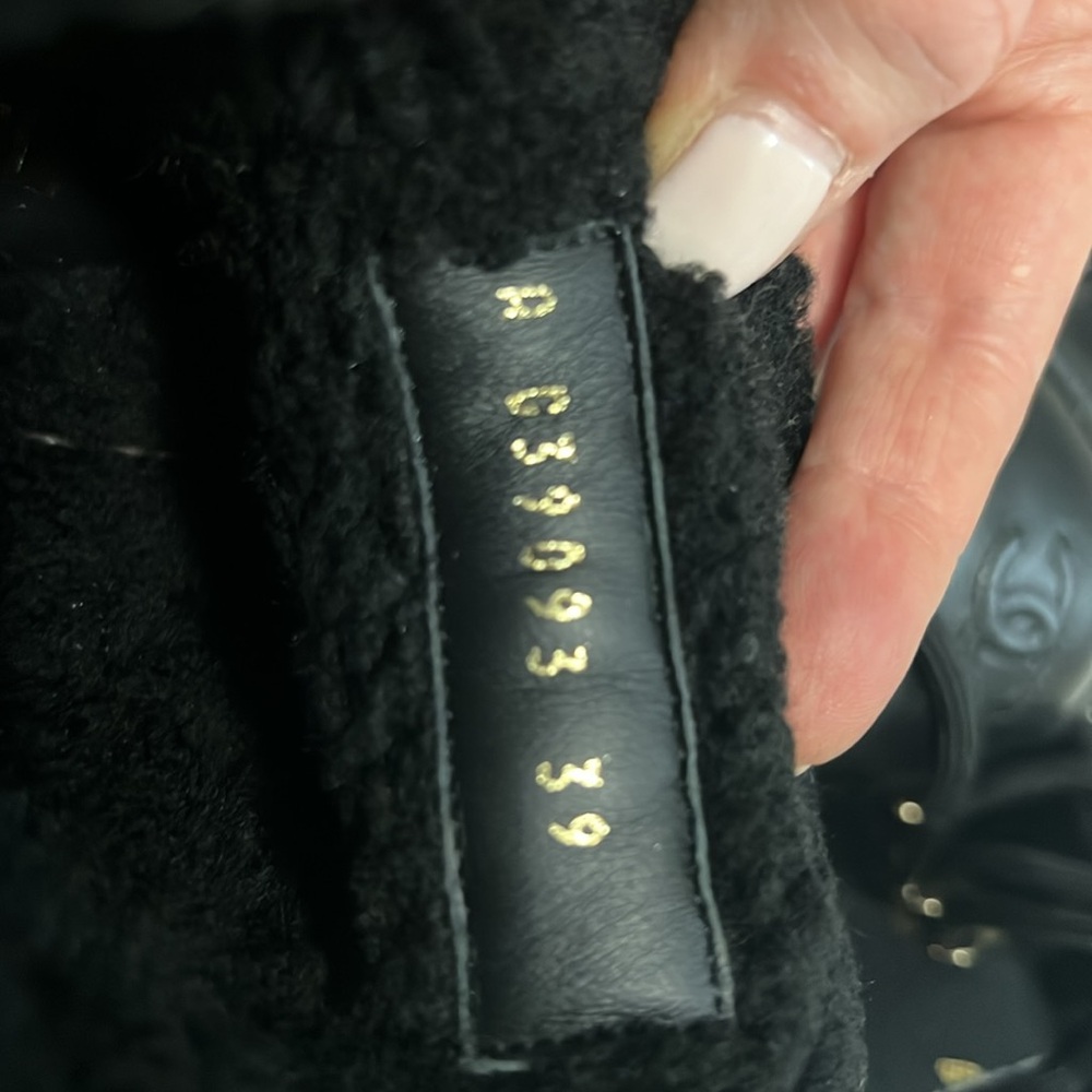 Chanel boots - Picture 8 of 8